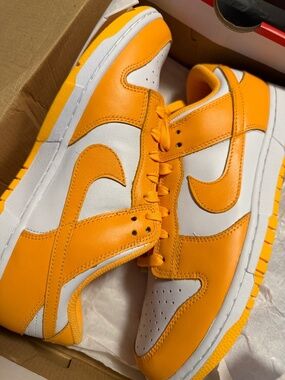 BRAND NEW NIKE DUNK LOW LASER ORANGE 10W, 8.5M